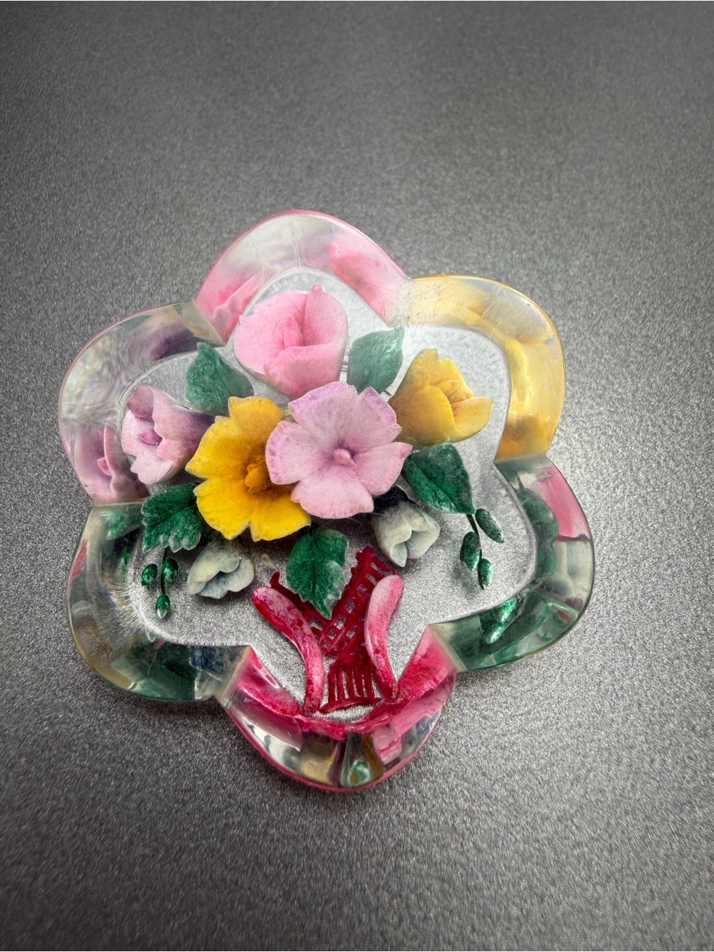 🔥2/$100 Vintage Gorgeous Reverse Carved Brooch  #287ub